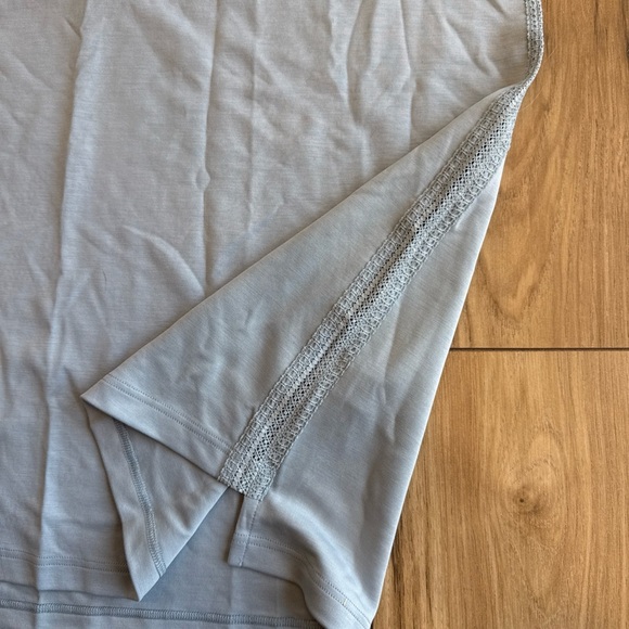 Hanro Pale Blue Knit V-Neck Sleeveless Top - Picture 9 of 13